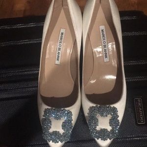Manolo Blahnik Hangisi 90 heel